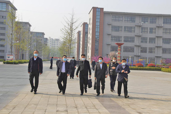 枣庄二中顺利通过省开学条件核验