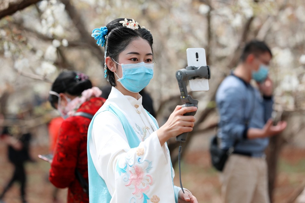 古人口罩_戴口罩的卡通图片(3)