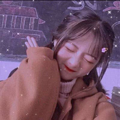超火·小清新·女生头像:夏天有梅子味的晚霞和两三颗啤酒味的星