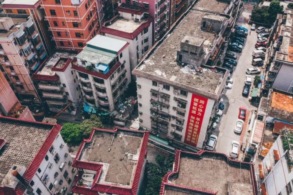 拆迁,改造……深圳1000多万人居住的城中村,正在消失