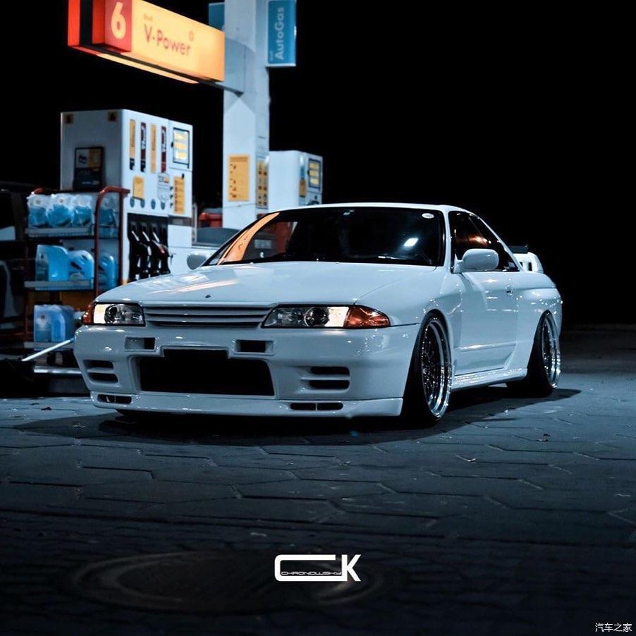 日产gtr r32,从这代开始让世界知道在东瀛有一台车叫战神