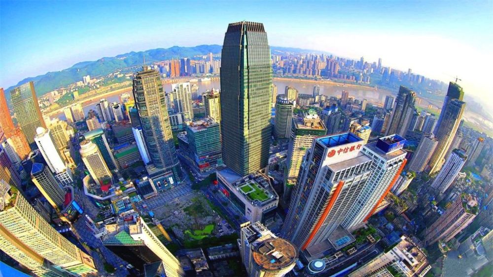 重庆跟广州的经济总量_广州经济发达的图片(2)