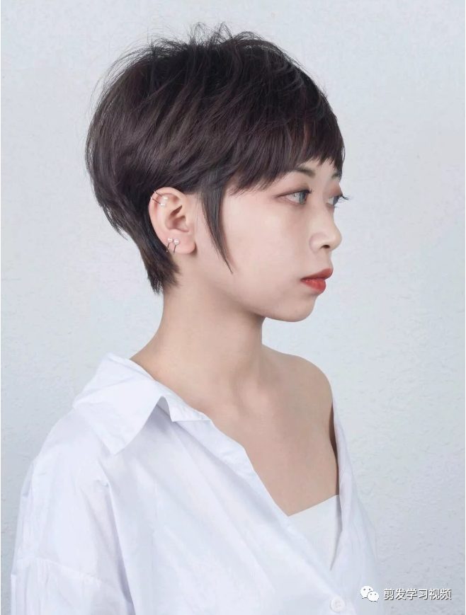 各位女生,剪短发的季节到了!