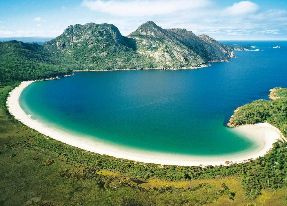 世界上最危险的海峡,德雷克海峡有多险?万吨巨轮摇晃得像树叶