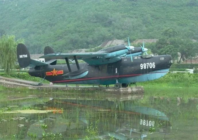 踢馆:北约列强开始普及插板防弹衣,我们的95式岂不会成烧火棍?
