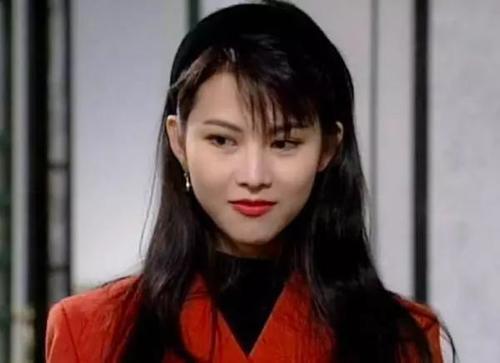 蔡少芬年轻时