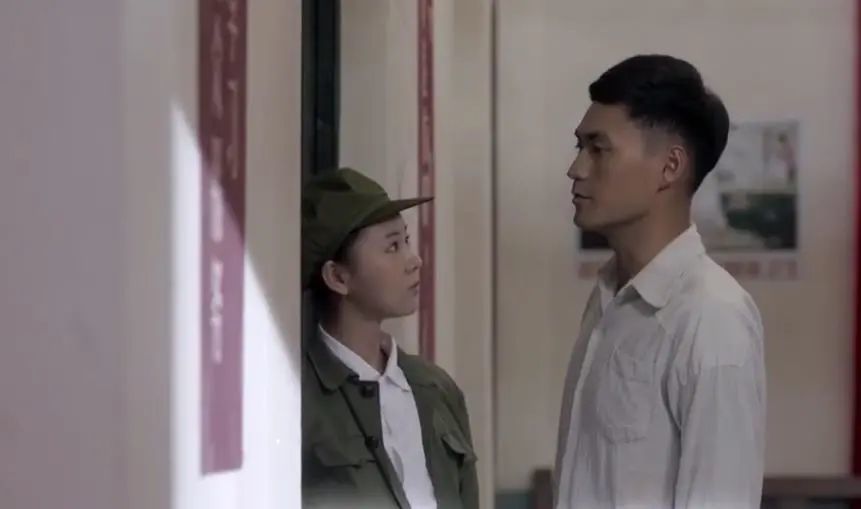《平凡的世界》田晓霞救人而死,才是她和孙少平最完美