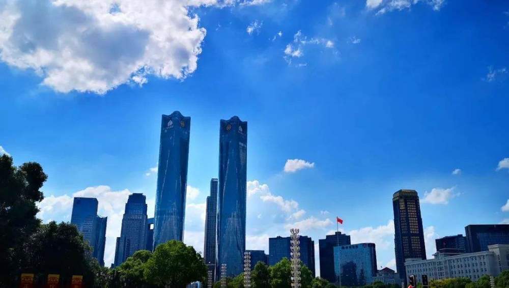 洛阳gdp破五千亿_GDP百强县全部跨进500亿时代