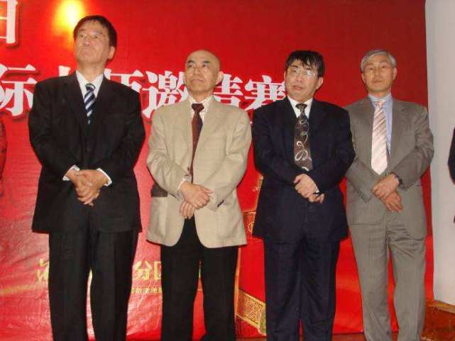 世界超一流棋手只有两个半，聂卫平没有资格入选