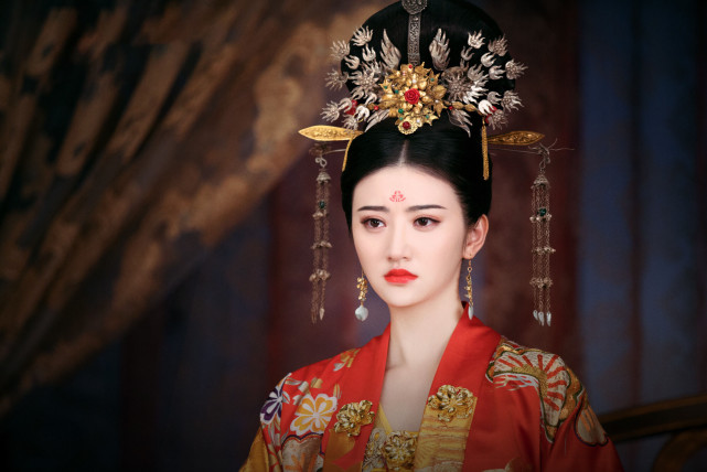古装剧里的绝美嫁衣,怎么少得了广平王妃,景甜真真人间富贵花