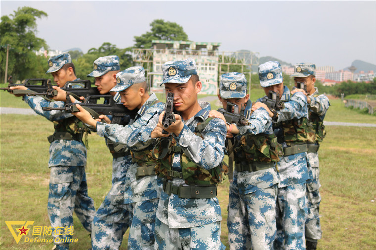 能文能武!这样的空降兵,你了解多少?