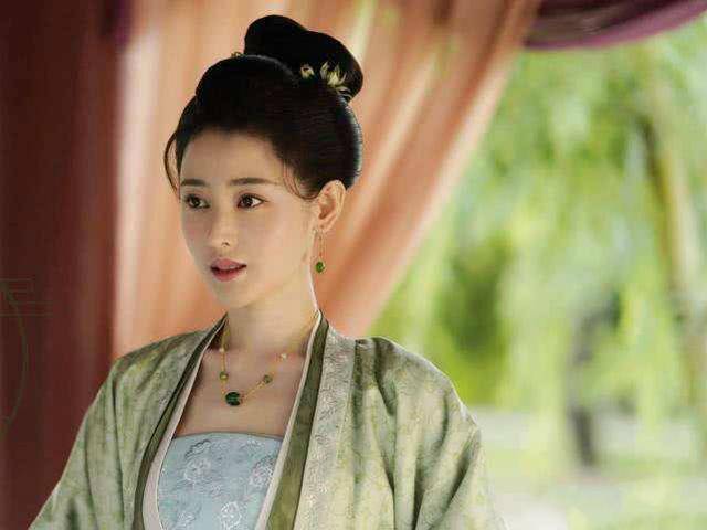 《清平乐》中的美女演员,曾被吐槽多次改年龄,如今演妃子受关注 《清平乐》中的美女演员,曾被吐槽多次改年龄,如今演妃子受关注