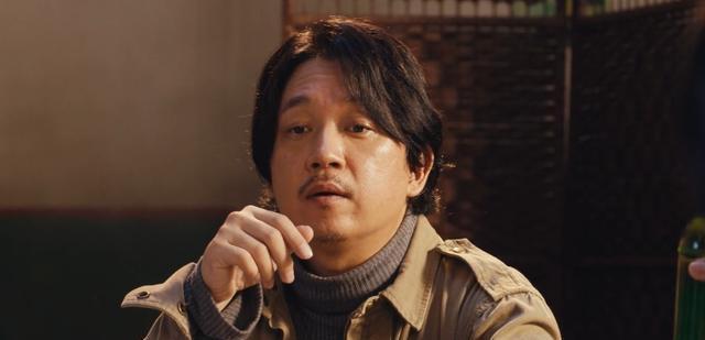 潘粤明胖脸引争议放纵欲望你只会越来越平庸