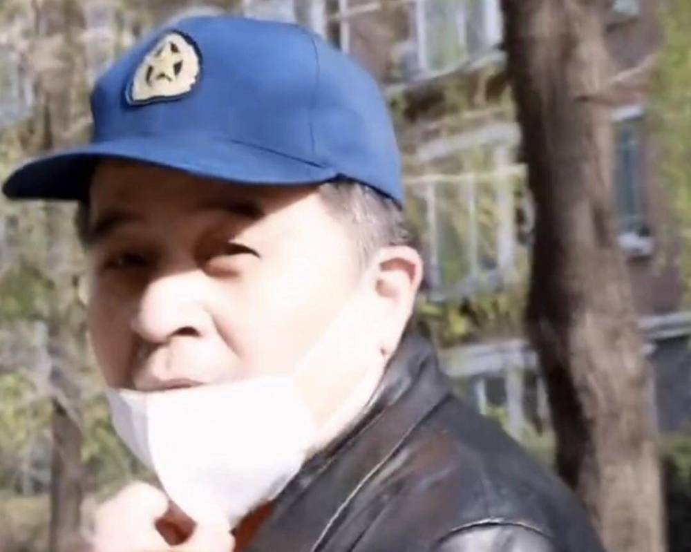 毕福剑近况曝光,录制公益视频精神抖擞,日子过得惬意又潇洒?