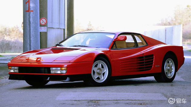 法拉利经典跑车testarossa