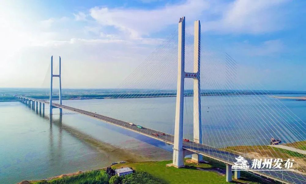 岳阳再添一座长江大桥!城陵矶建全省最大仓库;市中心将垃圾分类
