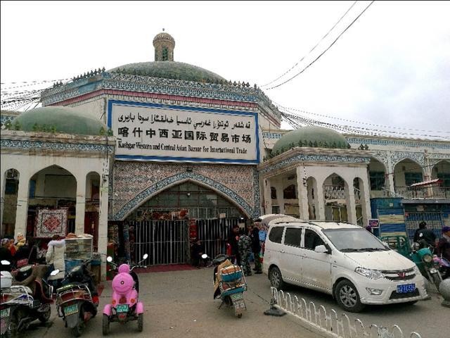 新疆唯一的国家历史文化名城喀什,这十大景点,你都去