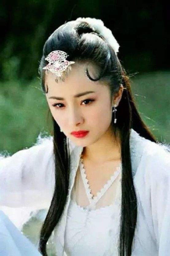 杨幂14个古装角色!清宫剧堪称颜值颠峰,第八部造型毁