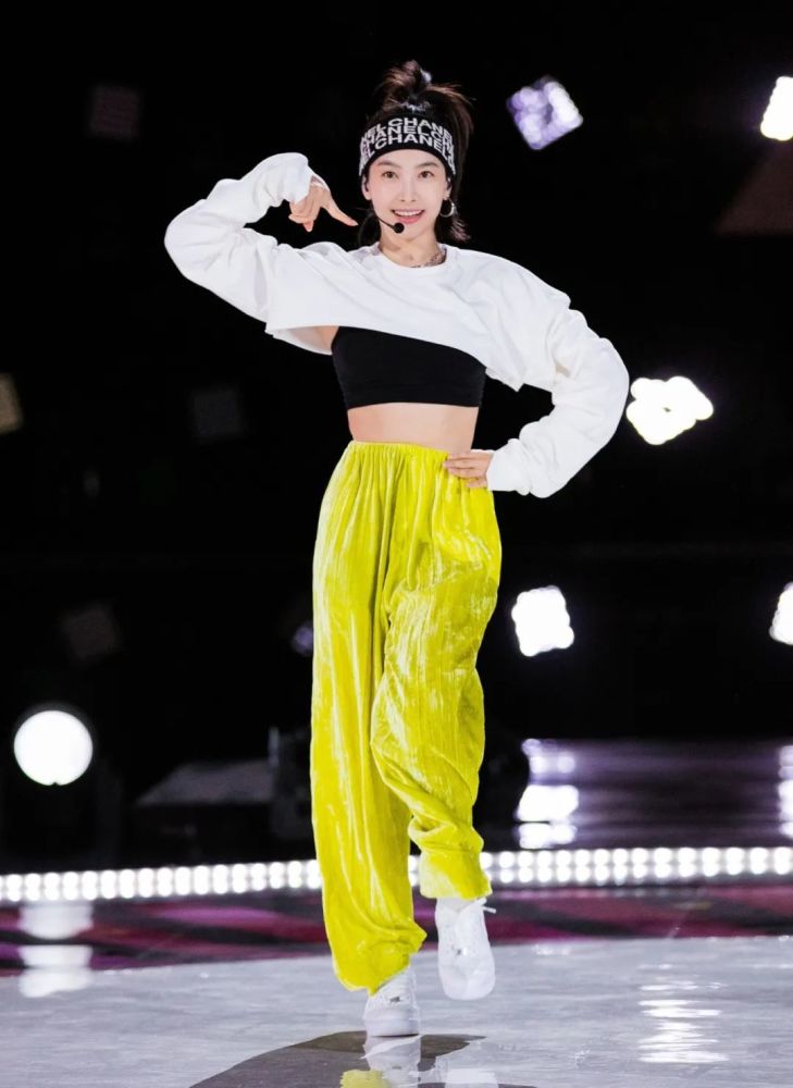 漂亮姐姐们的春日look