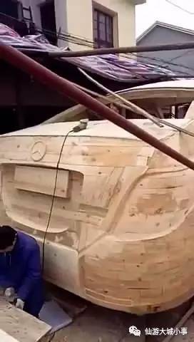 厉害！仙游又有人用红木造小车 体积超过挖掘机