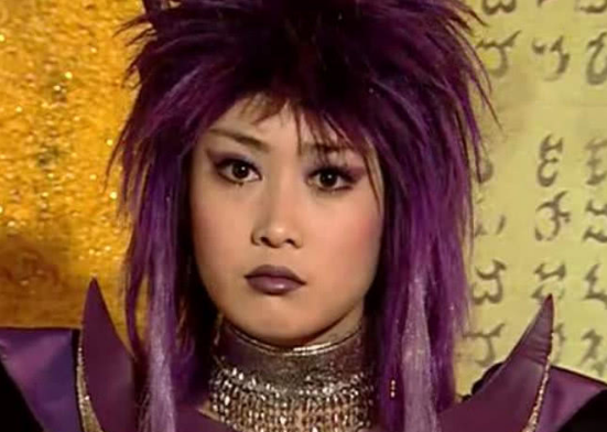 巴啦啦小魔仙:黑魔仙一共分饰4角,除了小月之外,99%的人都忽视了她