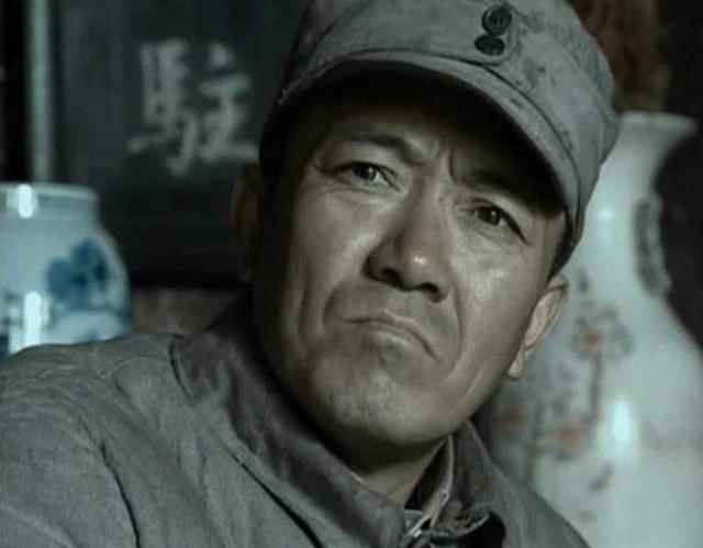 因在《亮剑》中说错一句话,李幼斌被日本人要求道歉,李云龙:我真说错