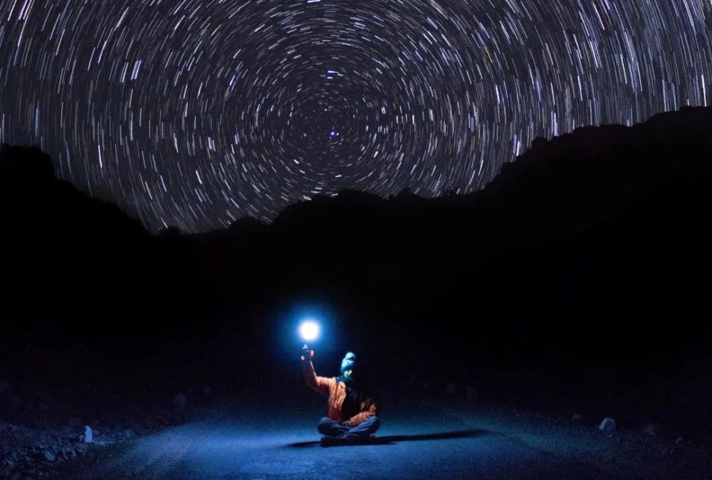 这位玩了一辈子的数学巨星陨落,留下关于生命,宇宙和一切的游戏