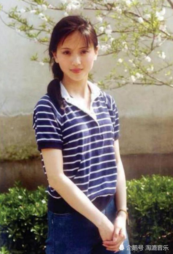 江南第一美女陶慧敏,莲花般清秀纯净,可曾记得影版