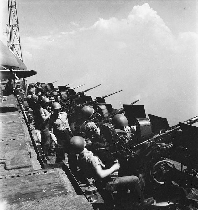 二战美海军有多重视防空,40毫米高炮遍布全身,组成强大防空网