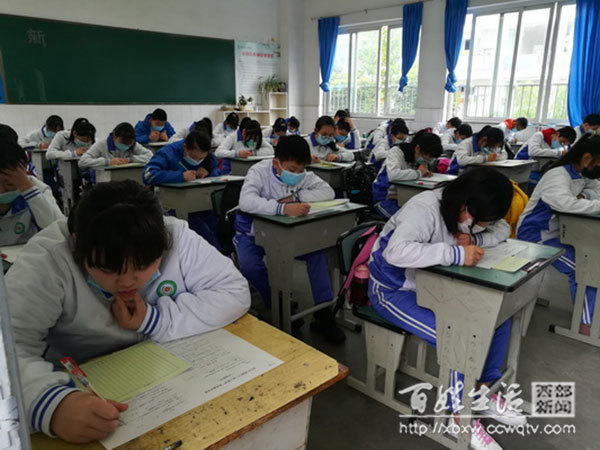 温江寿安学校初二年级学生如期复学啦