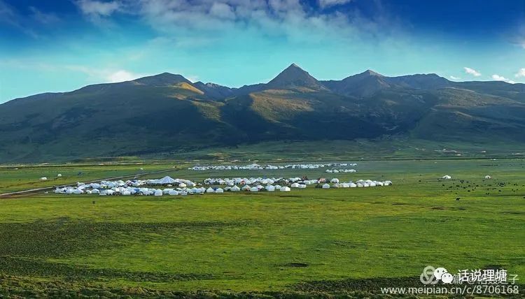 理塘帽盒山美景