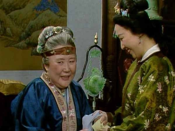 王夫人坚持让贾宝玉娶薛宝钗,真的是为了薛家的财产吗