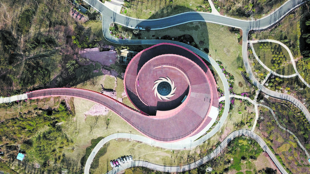 龙泉丹景台城市之眼 慢慢睁开