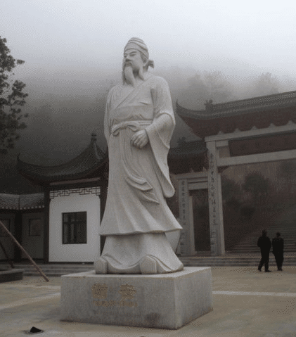 桓温立下大功欲加九锡谢安假意答应但故意拖延将桓温熬死