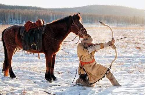 狩猎民族鄂伦春族,现在依然以打猎为生吗?其有哪些民俗风情?