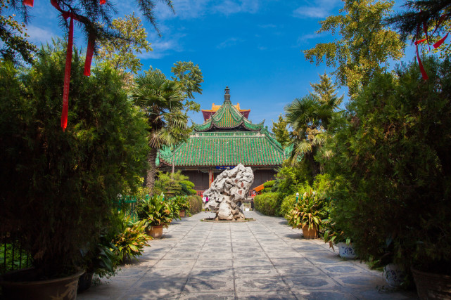 北宋时期的全国佛教中心,十大历史名寺之一,大相国寺