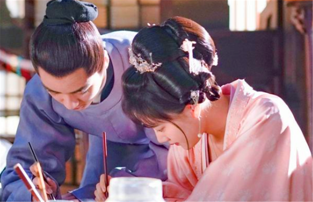 《孤城闭》中兖国公主赵徽柔和宦臣梁怀吉的感情,如何