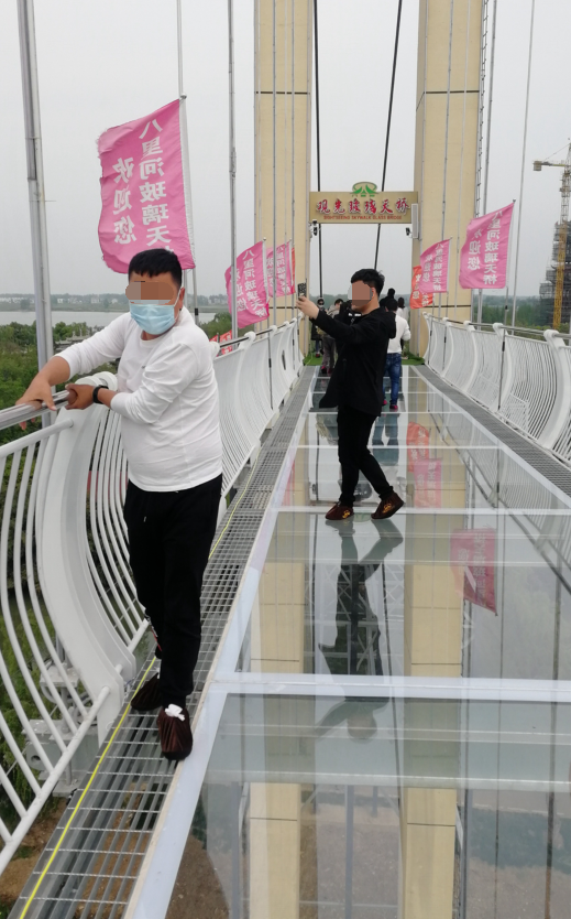 水面高空玻璃桥,明清古建群,蒙古包餐厅……阜阳这里太赞了!