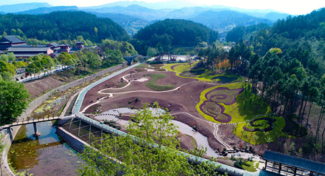 平乐花海正在建,五一假日等你来!