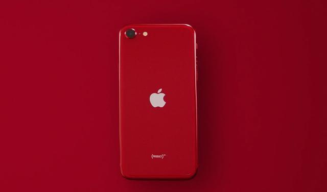 前天发布的新iPhone SE不仅清理库存