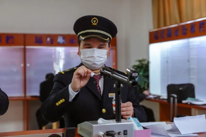 一趟高铁安全抵达,您可能不知道的那些事儿