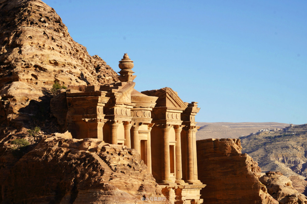 中东最网红的景点之一,曾是变形金刚的取景地,藏着众多旅游古迹