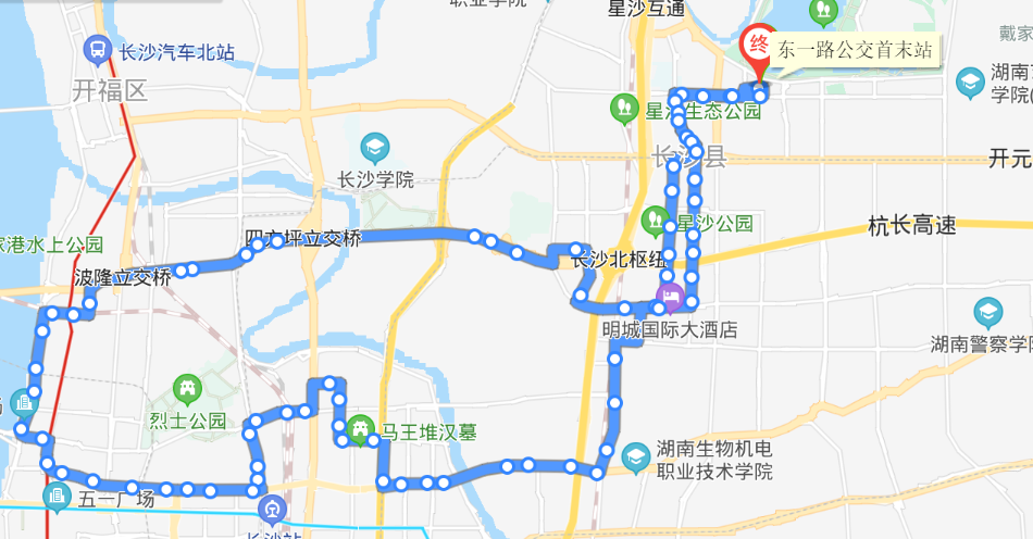 长沙501路公交车据说是长沙最长的公交线路,2块钱就可以带着你看遍大