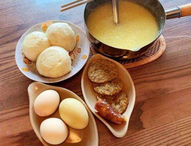"中国孩子早餐吃牛奶鸡蛋",张文宏教授:早上孩子不许喝粥