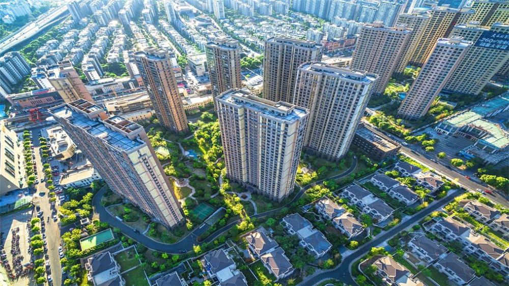 上海经济总量对比苏州_苏州经济(3)
