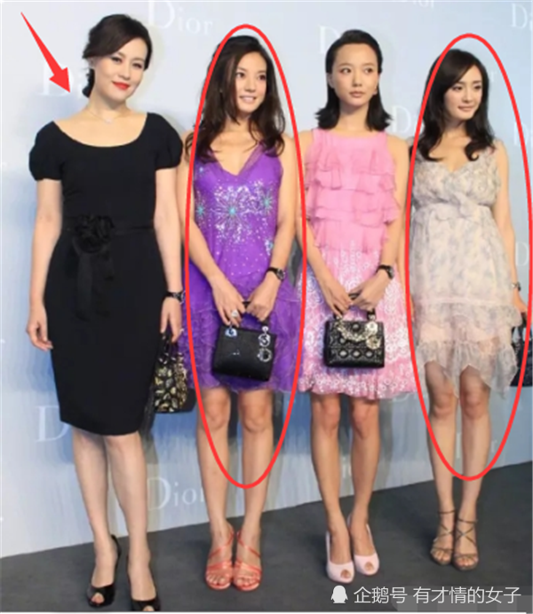 9年前赵薇杨幂同台比美,却被邬君梅抢镜,实力说明漂亮
