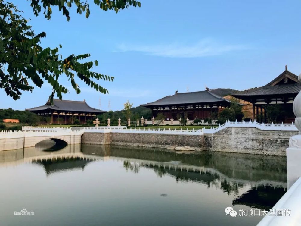 横山寺位于辽宁省大连市旅顺口区龙王塘大石洞横山北普陀风景区(该地