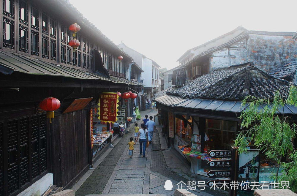 万盛有多少人口_万盛奥陶纪公园(2)