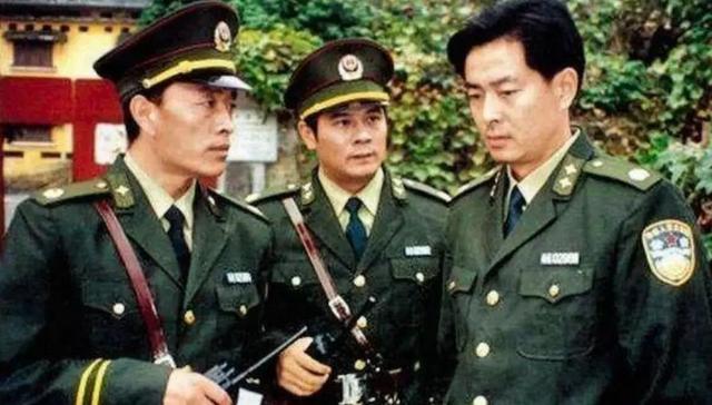 1996年《英雄无悔》,濮存昕经典代表作,原型却被判死缓