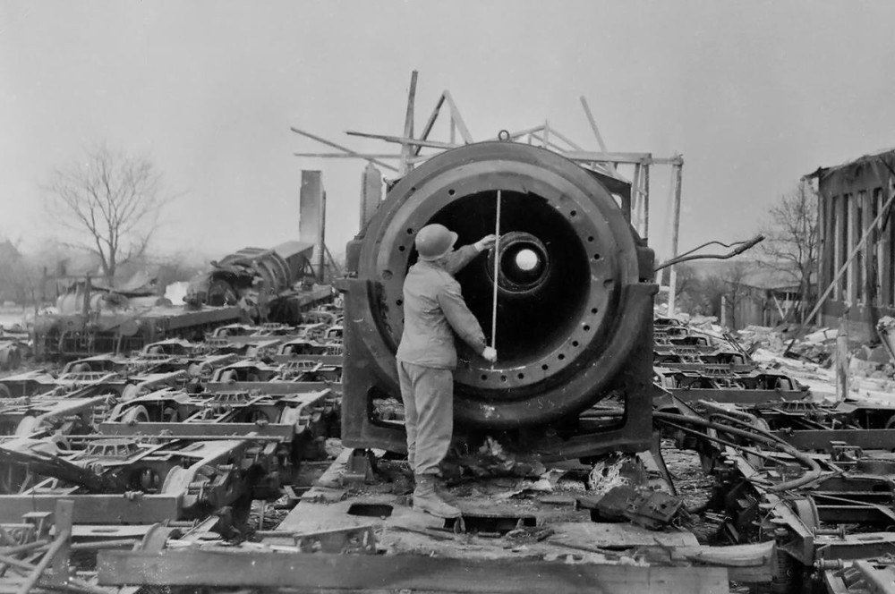 二战古斯塔夫列车炮:火炮中的"哥斯拉",超乎你对大炮的认知